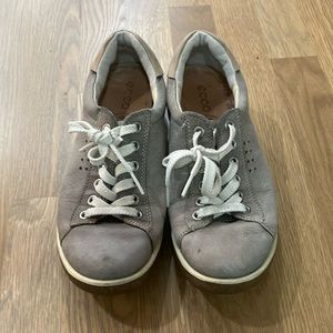 Ecco Women’s Chase II Leather Gary Brown Lace Up Sneakers Tennis Shoes